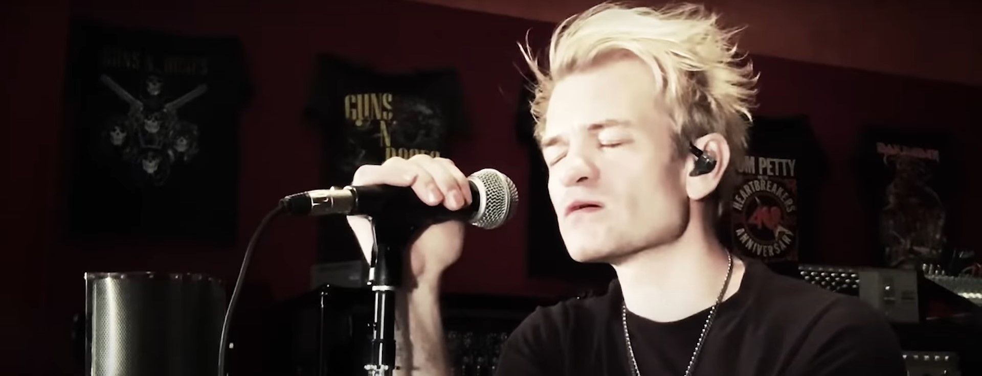 Sum 41 - The Hell Song (Live From Studio Mr. Biz 2020)
