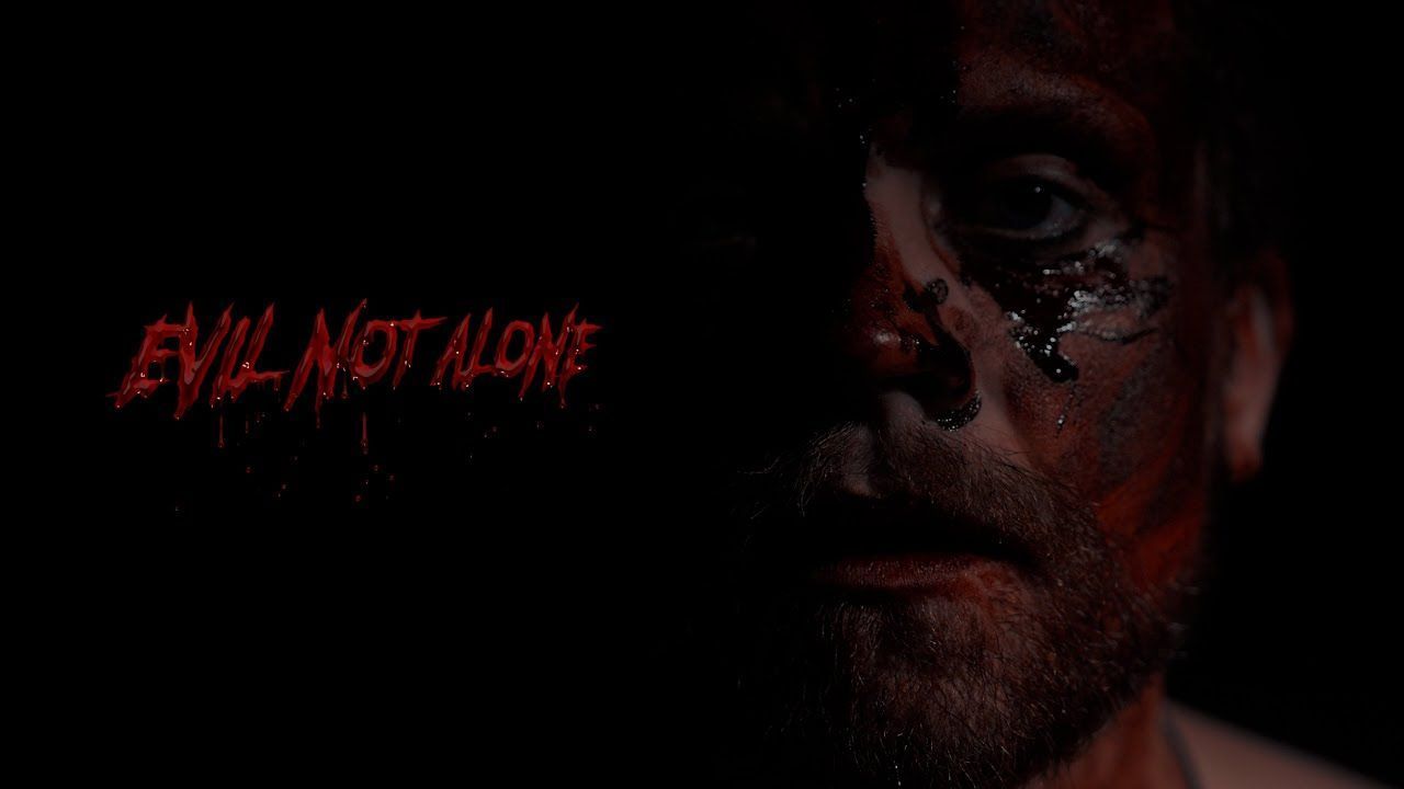 Evil Not Alone - Окна