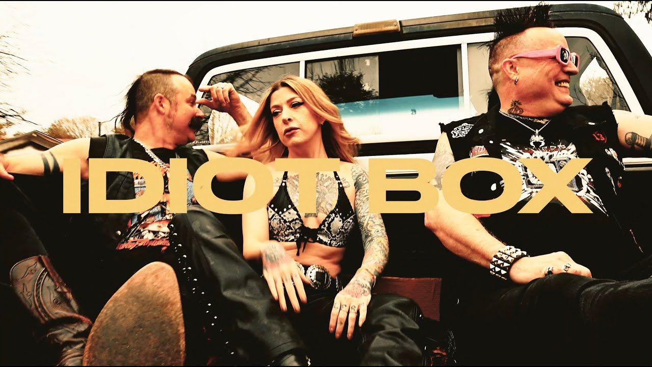 The Oxys - Idiot Box (Official)