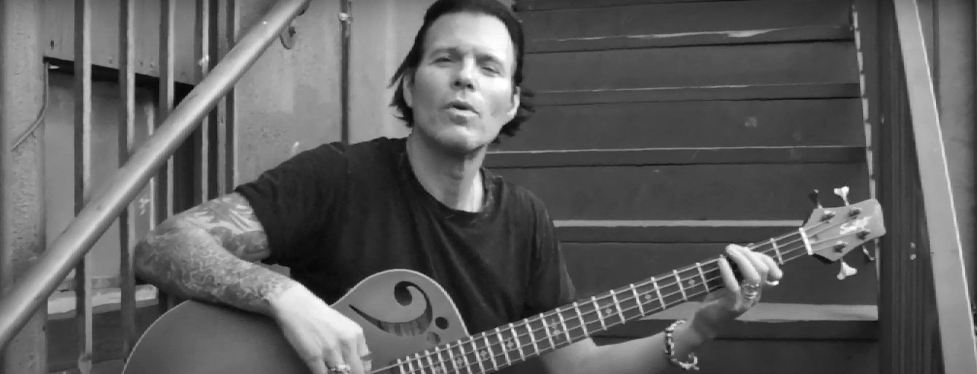 Sean McNabb - Born Under A Bad Sign (Albert King Cover)