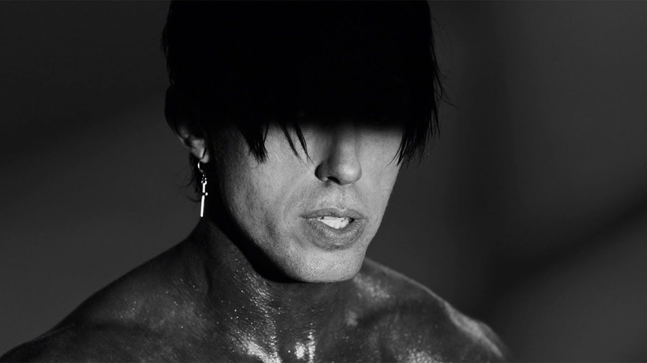 Falling In Reverse - God Is A Weapon (Official)