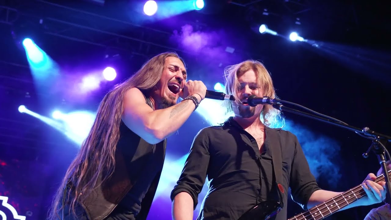 In Vertigo - Weathervane (Official)