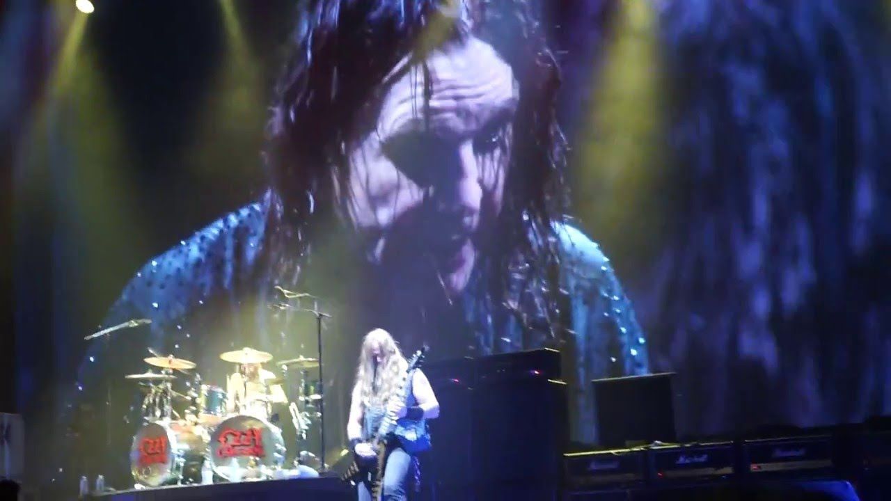 Ozzy Osbourne & Friends - Crazy Train With ZAKK WYLDE (OZZFEST 2015) Live in JAPAN