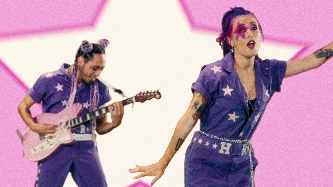 Honey Revenge - Risk (Official)