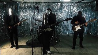 Plasticskin - Leave Me Alive (Official)