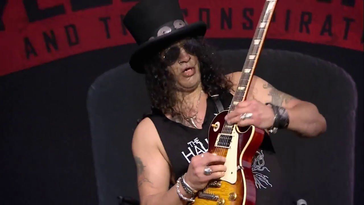 Slash ft Myles Kennedy and The Conspirators - Download Festival 2015 (Pro-shot)