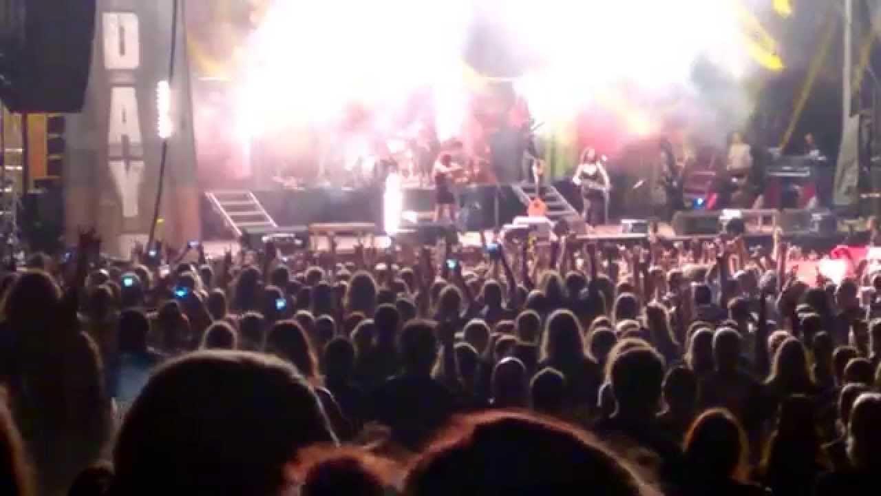 Eluveitie - King Live at METALDAYS 2015