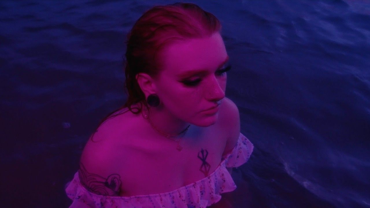 Not Enough Space - Don\'t Let Go (Official)