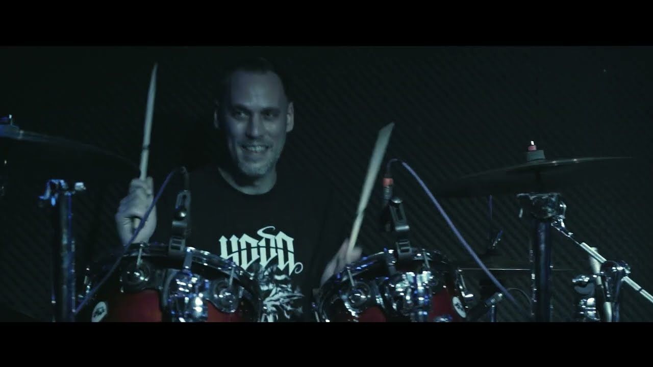 Yoda Rising - Be Strong (Official)