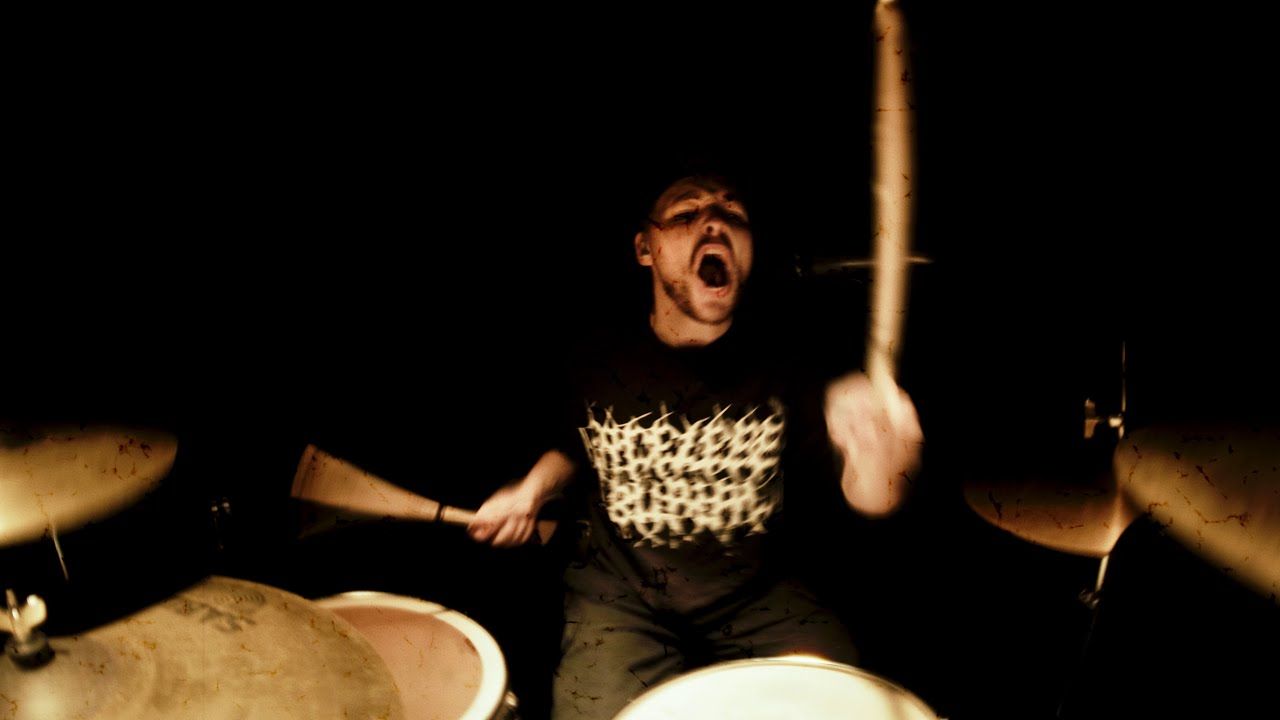 Amanaki - Jaws (Official)