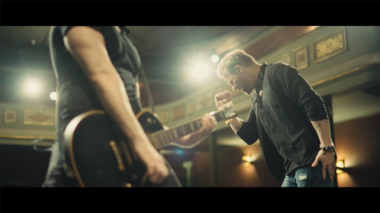 Symphony Of Sweden - She\'s In My Head (Official)