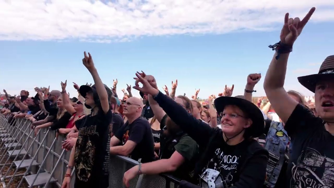 Asenblut - Bruderschaft (Official)