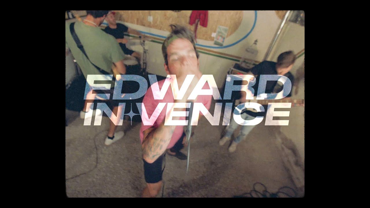 Edward in Venice - Addicted (Official)
