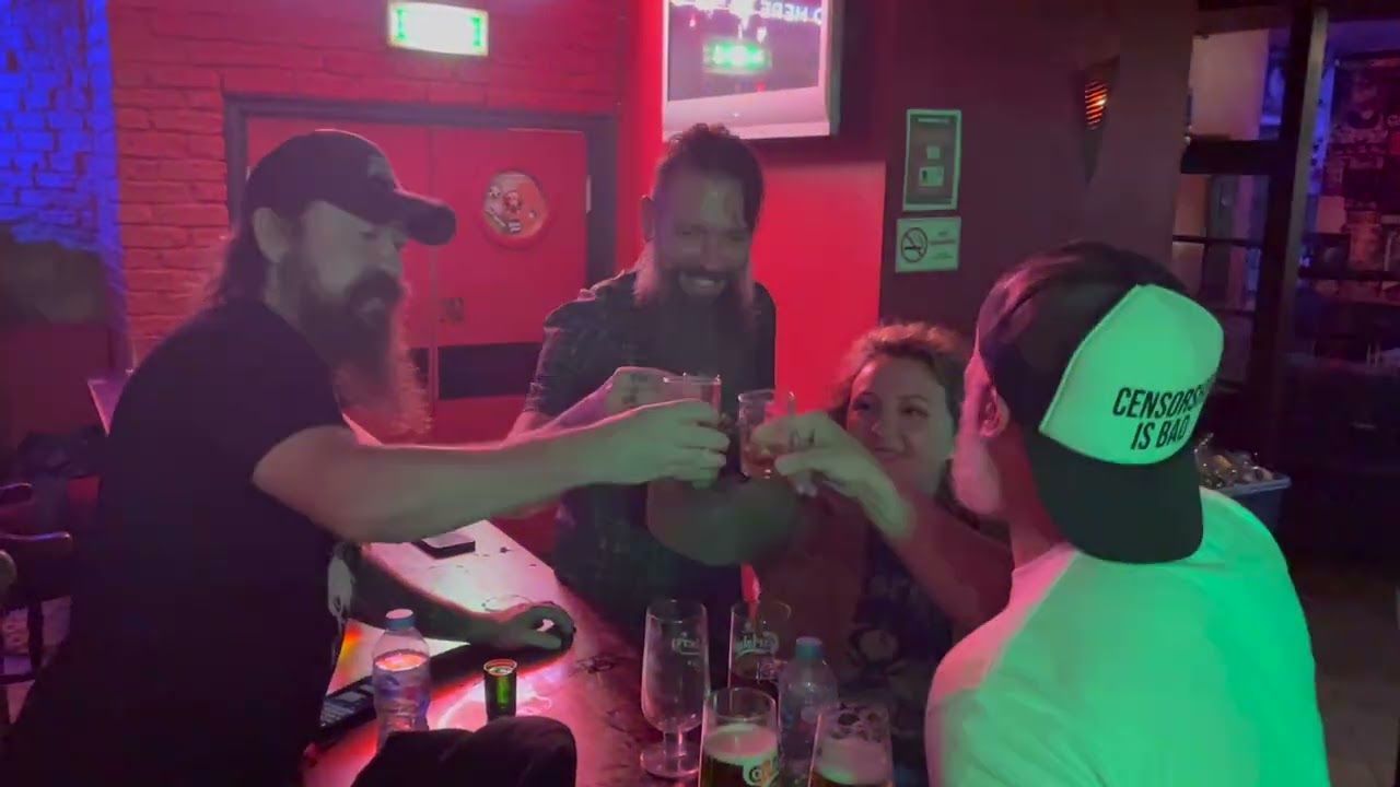 High Desert Queen - Time Waster (Official)