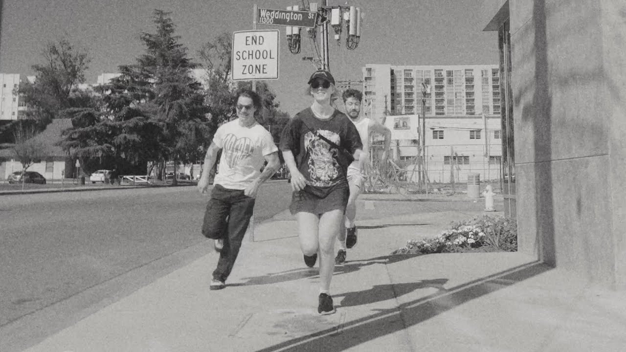 Winona Fighter - You Look Like A Drunk Phoebe Bridgers (Official)