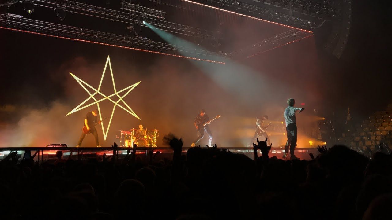 Bring Me The Horizon - Live at Laval 2019 (First Love Tour)
