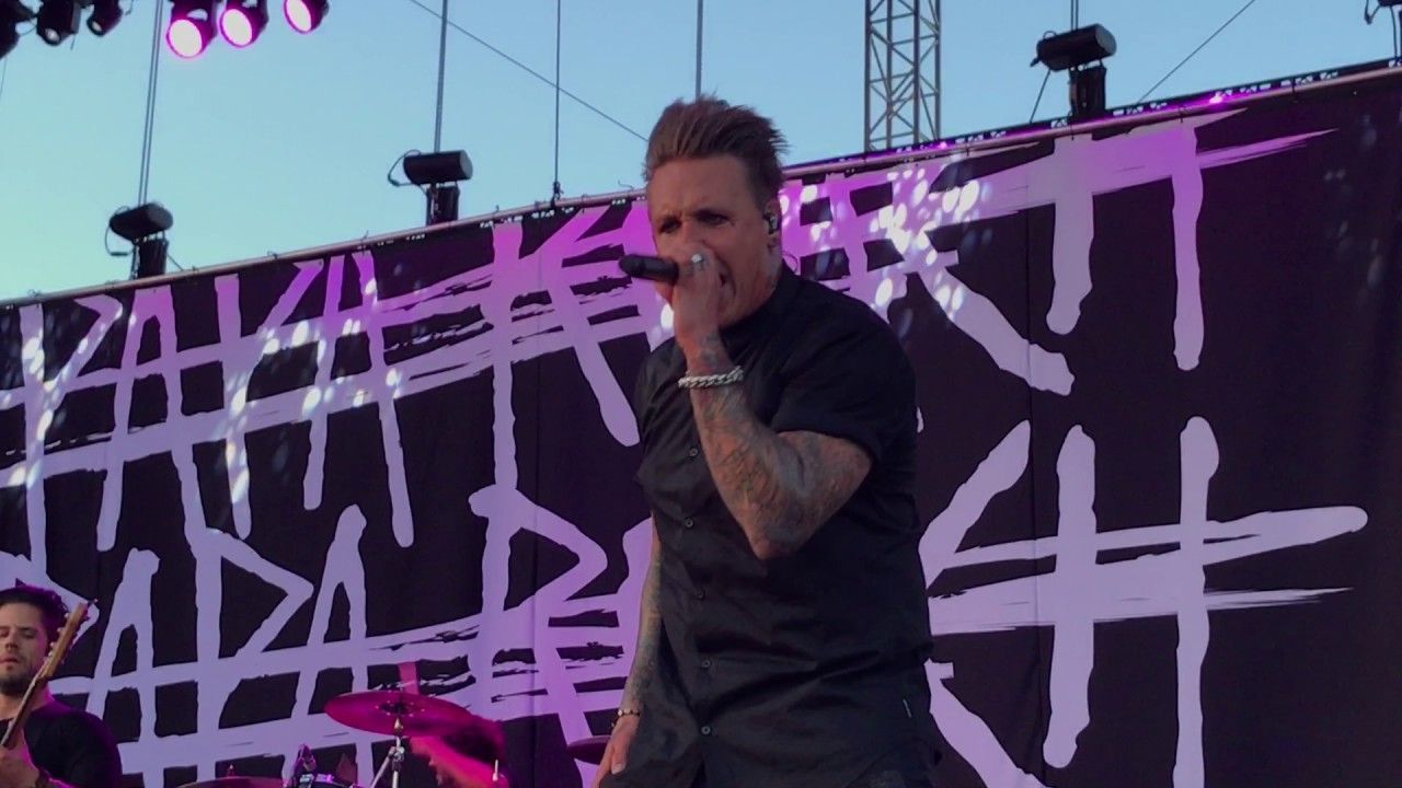 Papa Roach Fort Rock Concert 2017