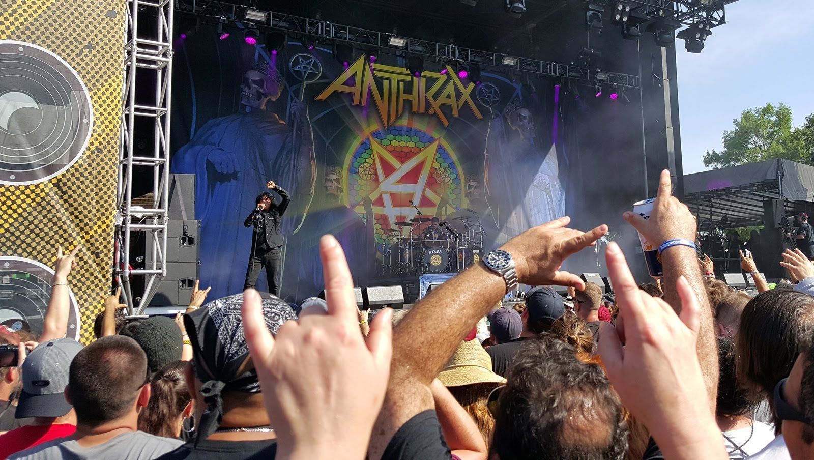 Anthrax - "Caught in a Mosh" (Welcome to Rockville 2016) Jacksonville, FL May 1st