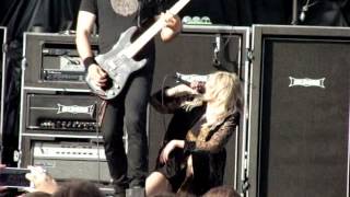 The Pretty Reckless - \'\'Since You\'re Gone\'\' @ Fort Rock 2015