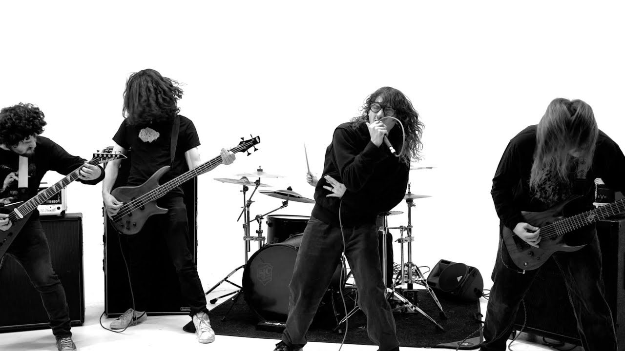 Fogcrawler - Skunk Ape (Official)