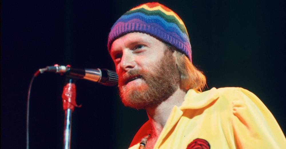 Mike love. Mike Love Wiki.