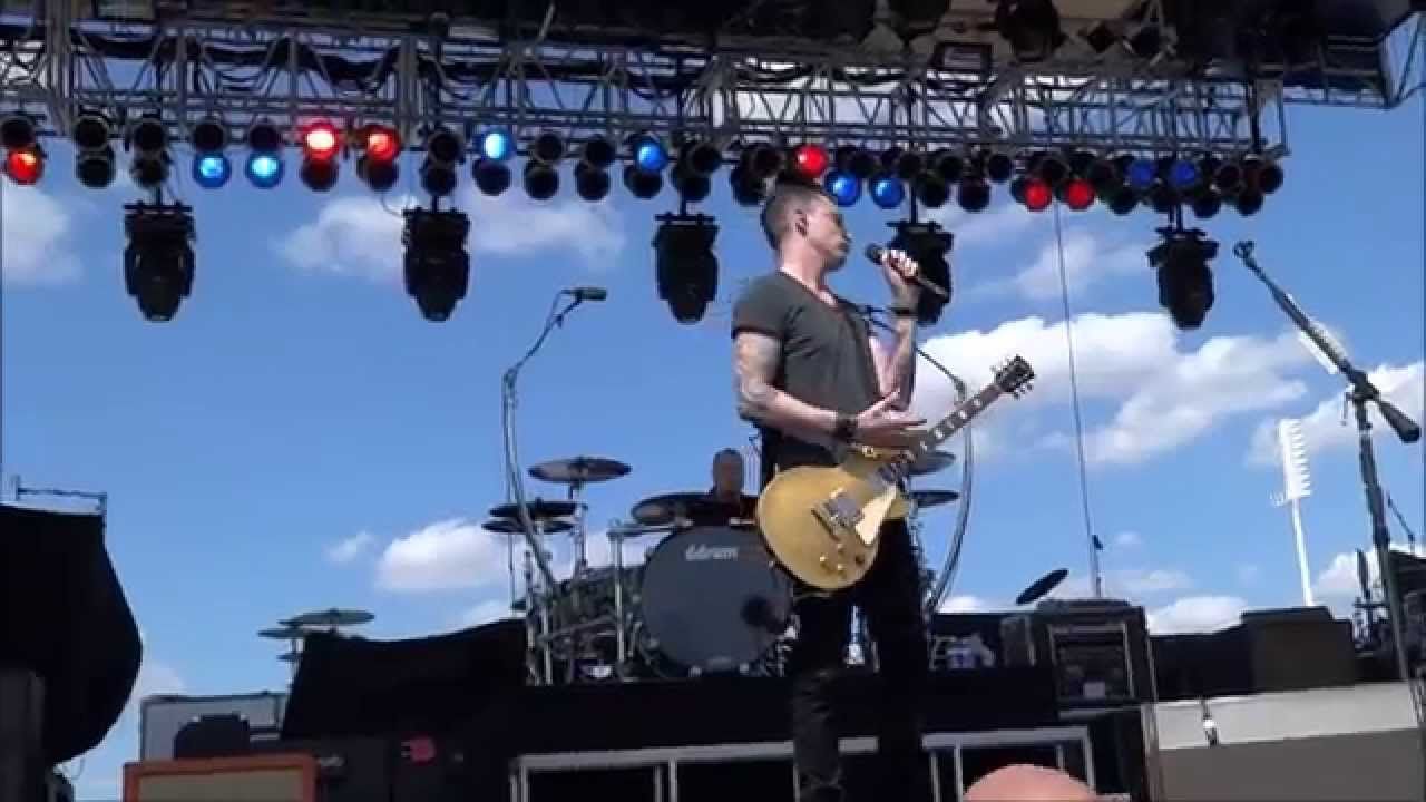 Theory of a Deadman Live at Fort Rock 2014
