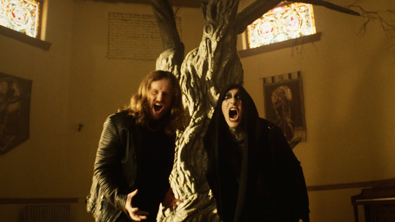 Fit For A King feat. Chris Motionless - Witness The End (Official)
