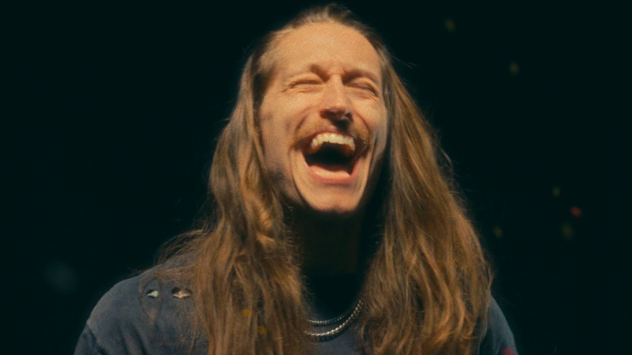 The Home Team feat. Broadside - Somebody Else\'s Face (Official)