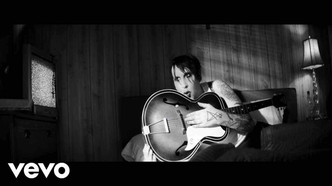 Marilyn Manson - God\'s Gonna Cut You Down (Official)