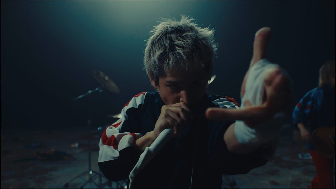 One Ok Rock - Delusion:All (Official)