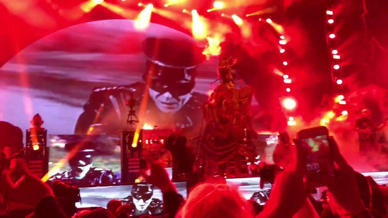 Rob Zombie Encore Dragula live at Knotfest 2017 San Bernardino Ca