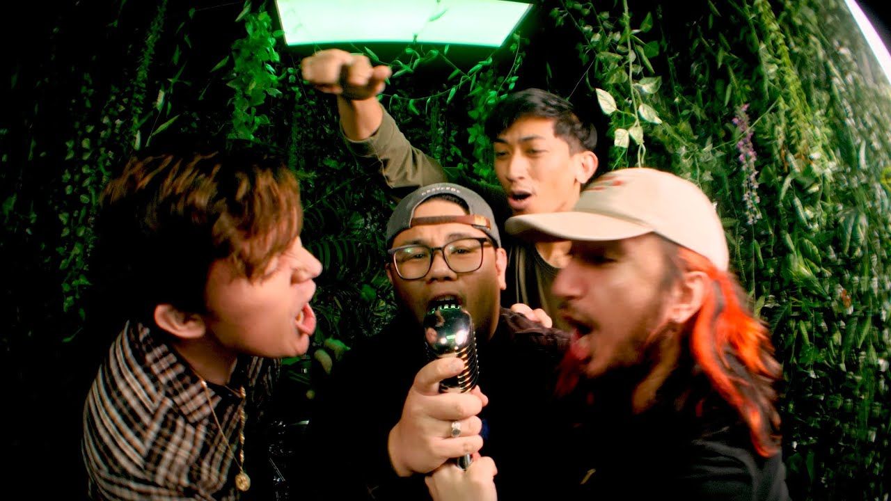 Worseforwear - Alone (With You) (Official)