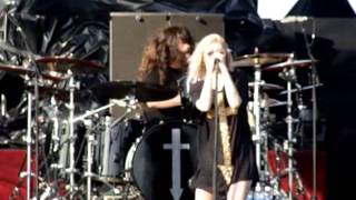 The Pretty Reckless @ Fort Rock 2015