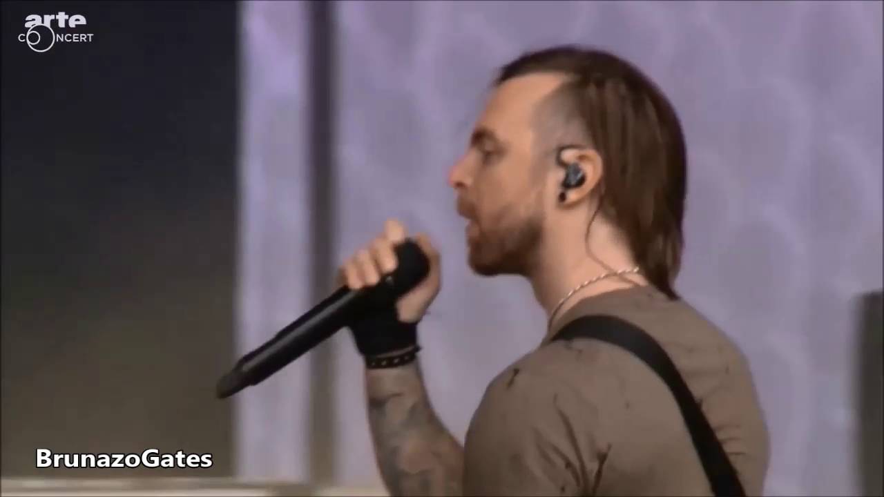 Bullet For My Valentine - Worthless - Live Hellfest 2016 HD