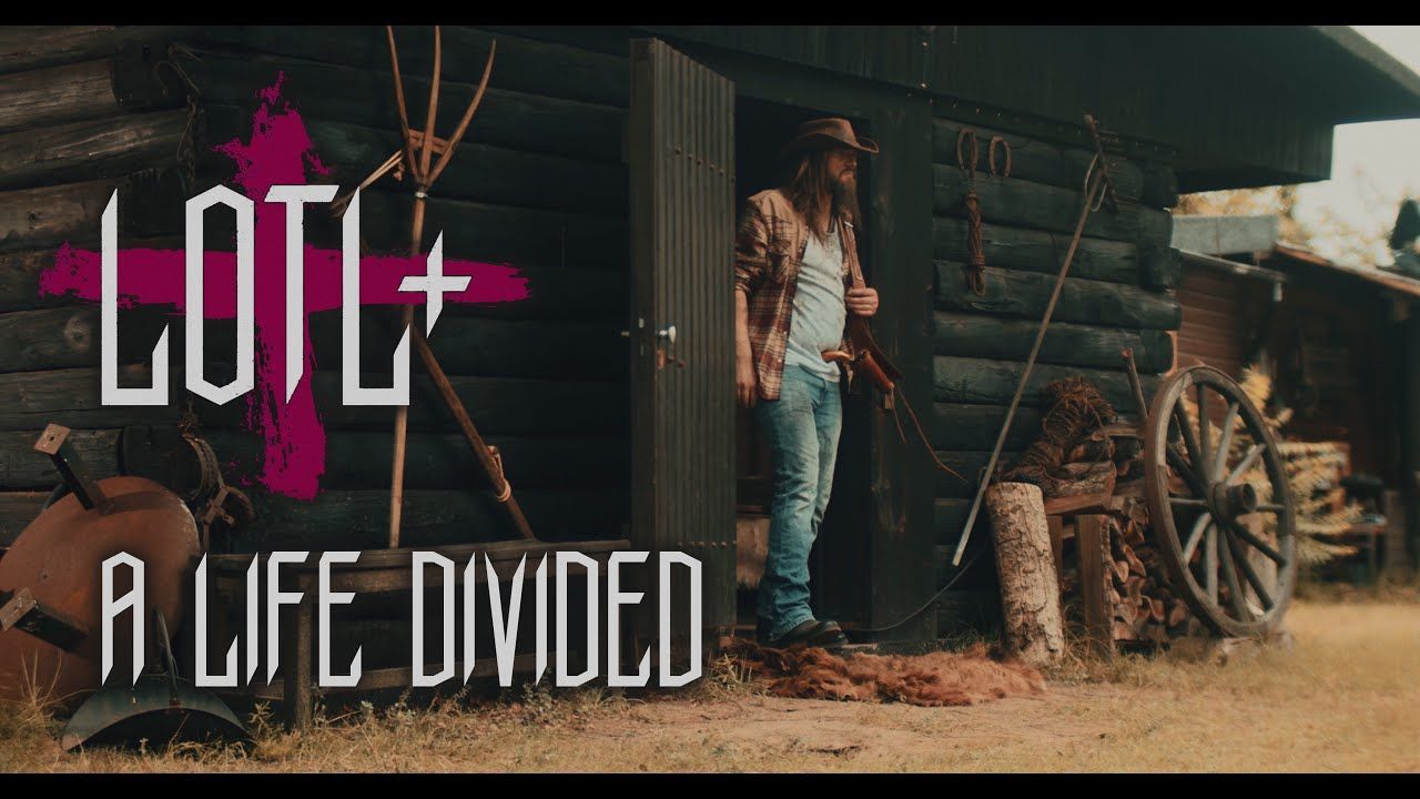 Lord of the Lost feat. A Life Divided - Living A Lie (Official)