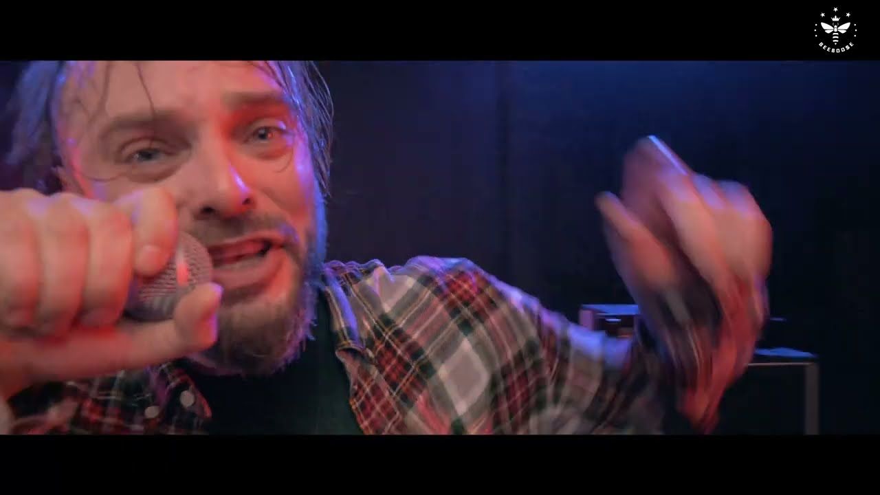 Beeboose - Hands Up (Official)