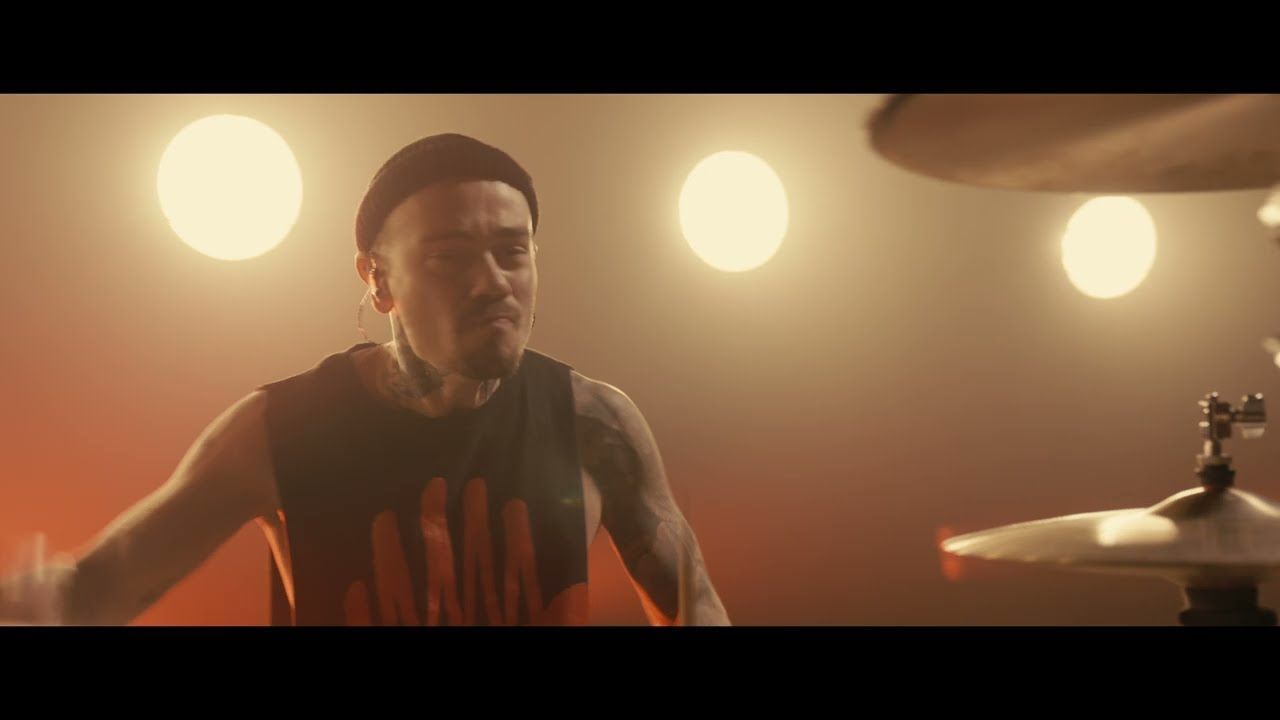 Нэил Шери - Горит во мне (Official)