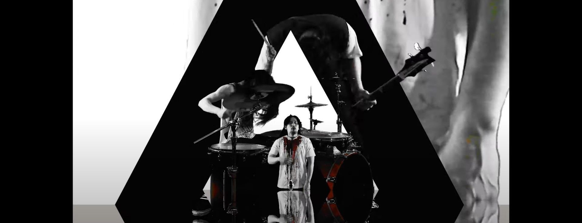 World End Man - Bone Cutter (Official)