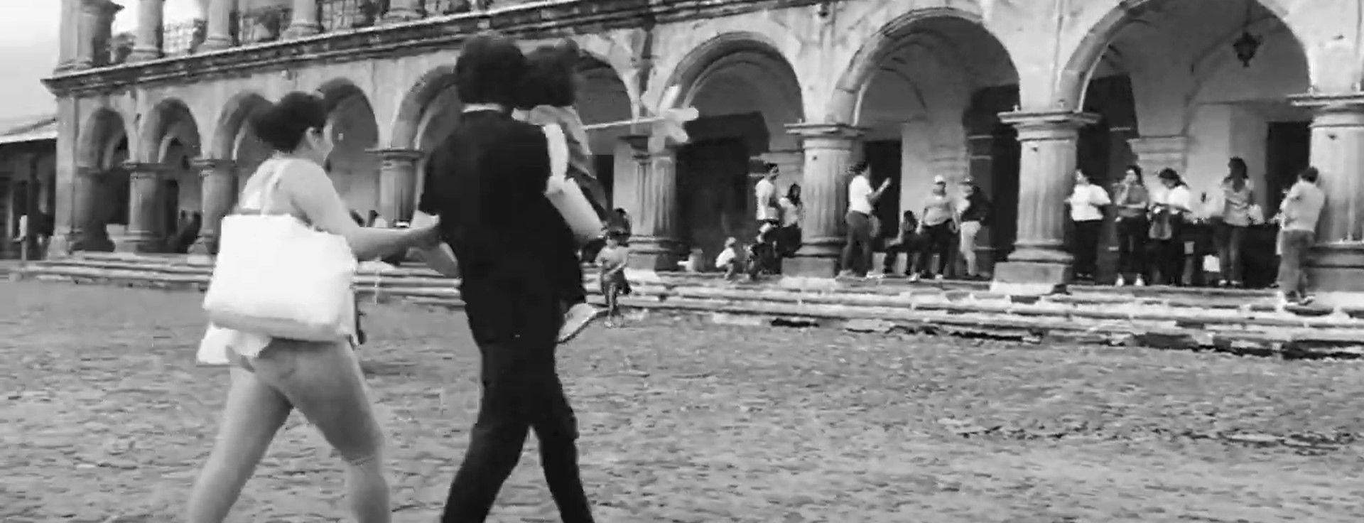 Rexurgir - Días Grises (Official)