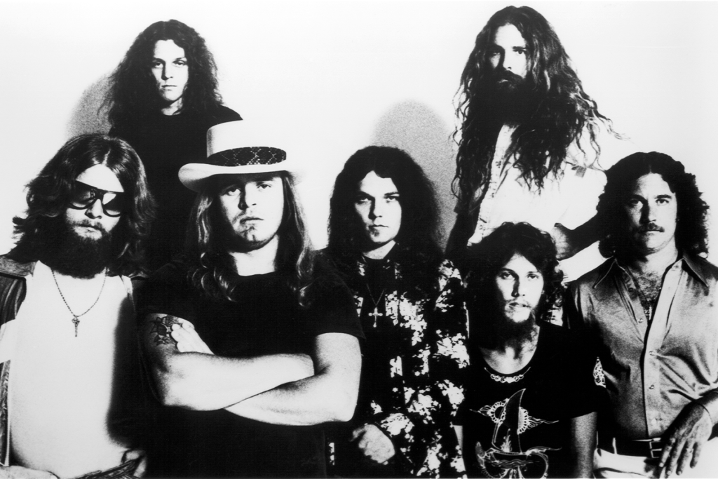 lynyrd-skynyrd-crash-d345126c-fe0d-4fde-8f0d-a9ce89f8ea3a.jpg