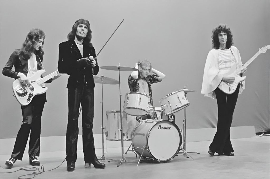 scale_1200.jpg